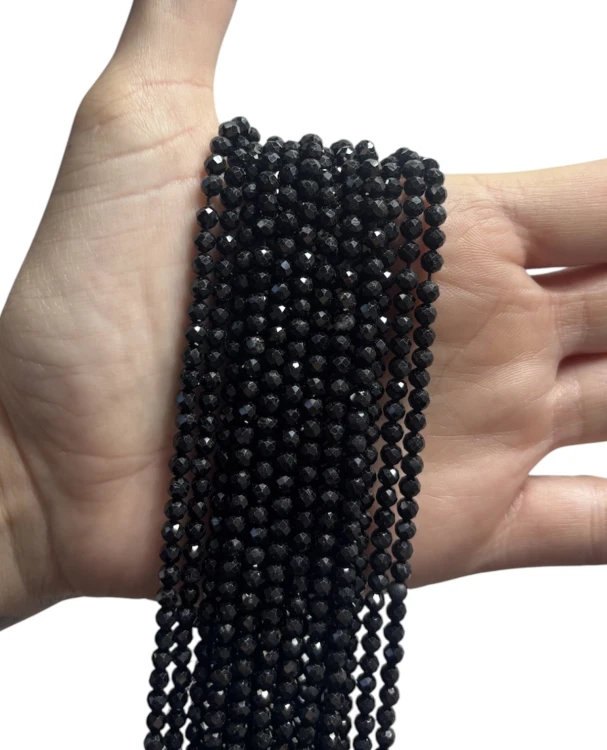 Turmalin czarny 4mm faset